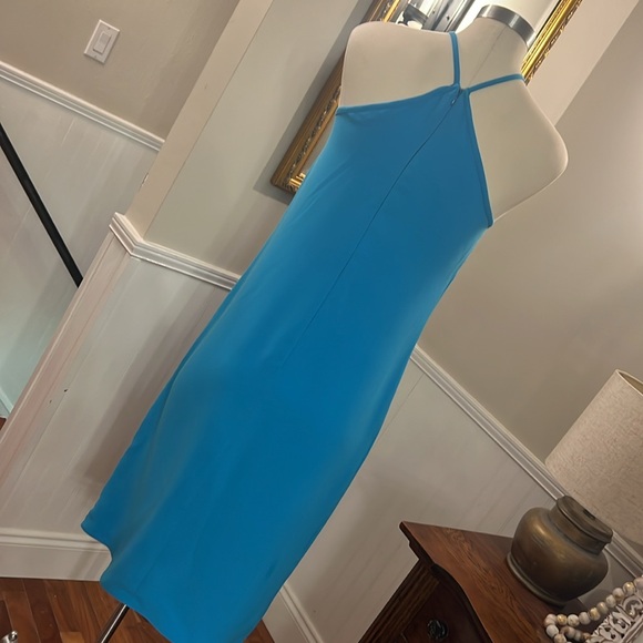 Trina Turk Blue Four Corners Dress. Size 2. Like new - Picture 7 of 11